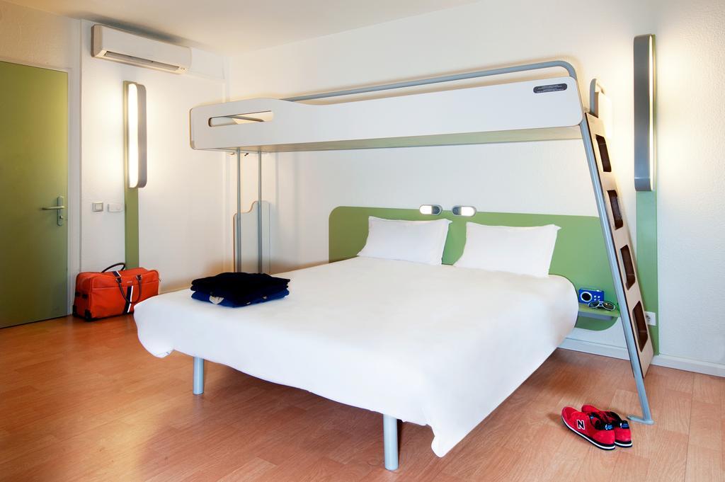 Ibis Budget Redon Exterior photo